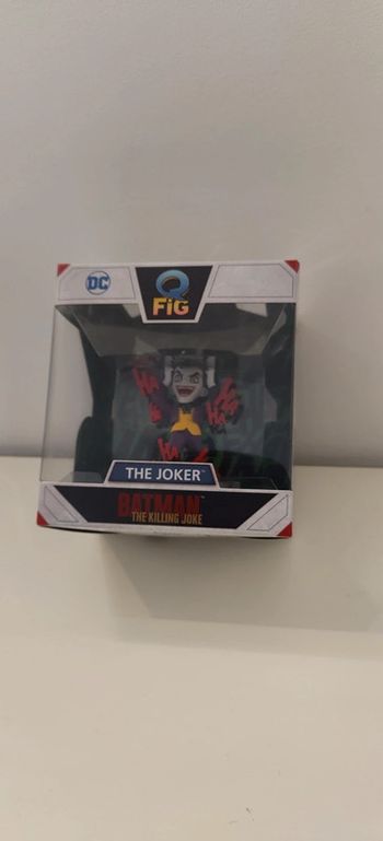 🙂 figurine the joker fig Q neuve🙂