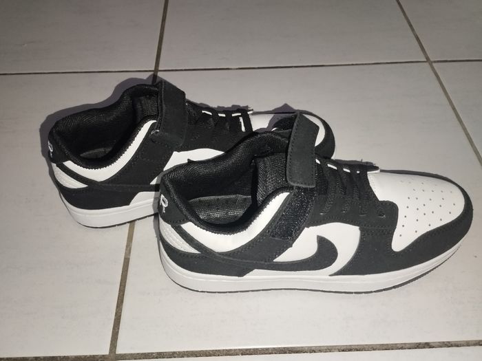 Basket noire et blanche - photo numéro 2