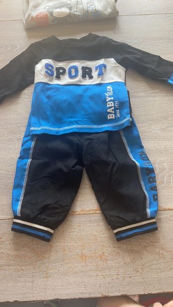 Ensemble survêtement 12mois