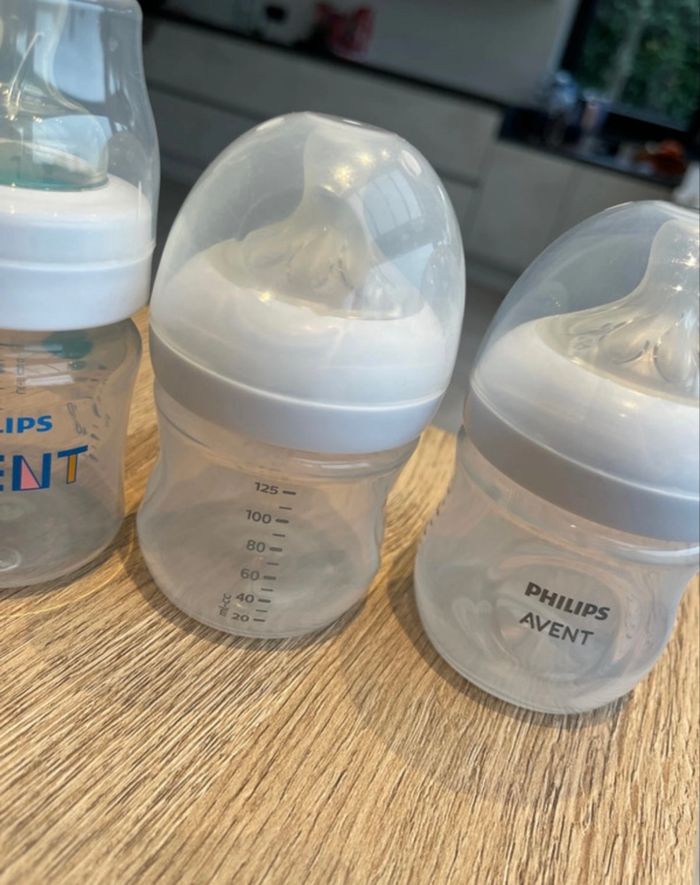 Lot de biberon naissance - photo numéro 2