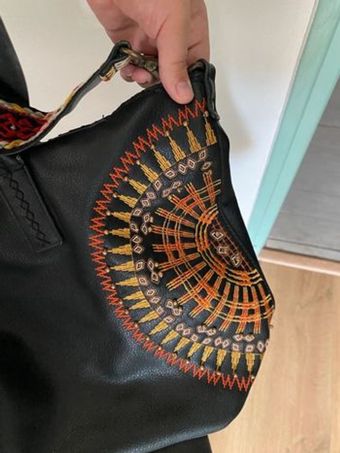 Sac Desigual noir & orange brodé – grand format, original - photo numéro 3