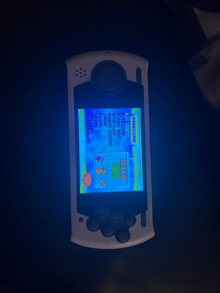 Console mini sega méga drive Portable vintage édition limitée rare