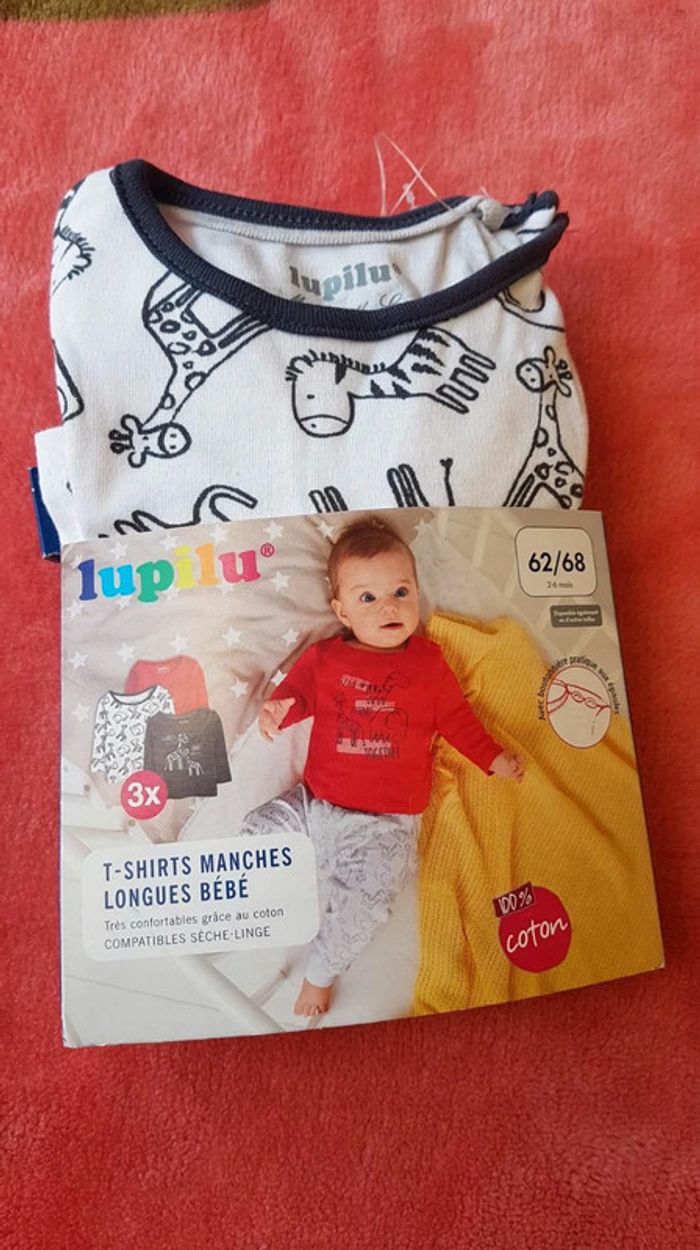 3 tee-shirts - photo numéro 2