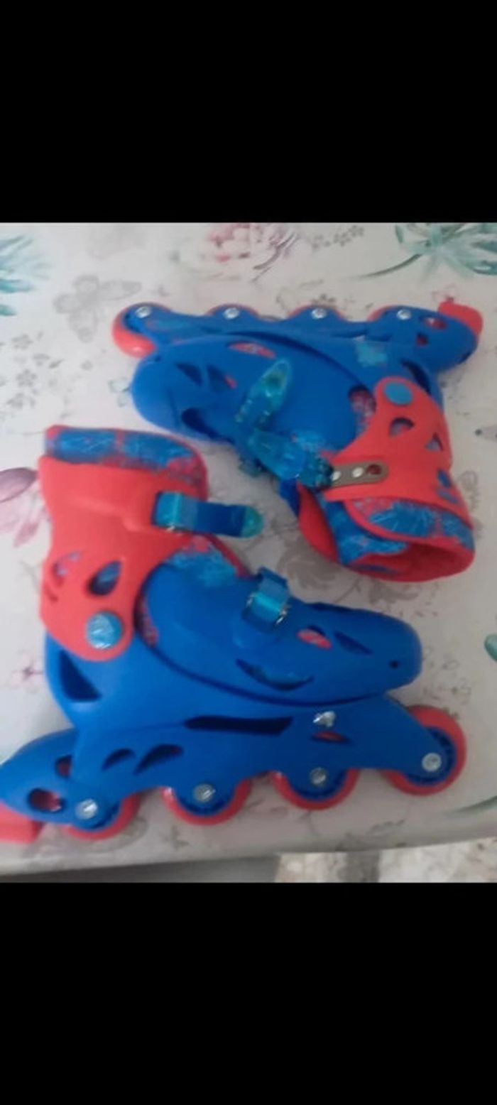 Roller bleu taille de 33 à 36 - photo numéro 3