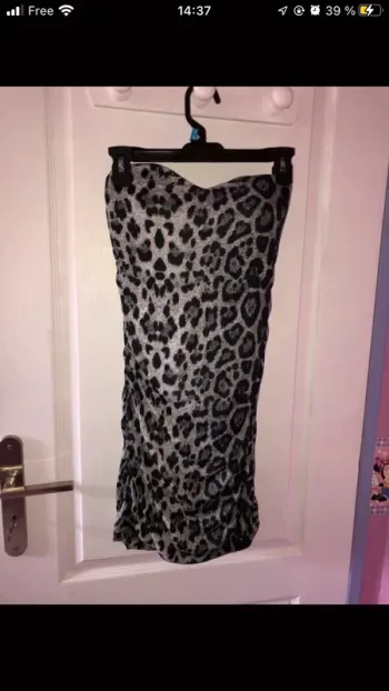 robe bustier bandeau motif léopard