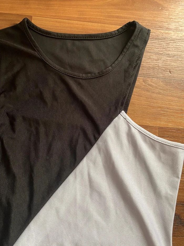 Robe asymétrique - photo numéro 2