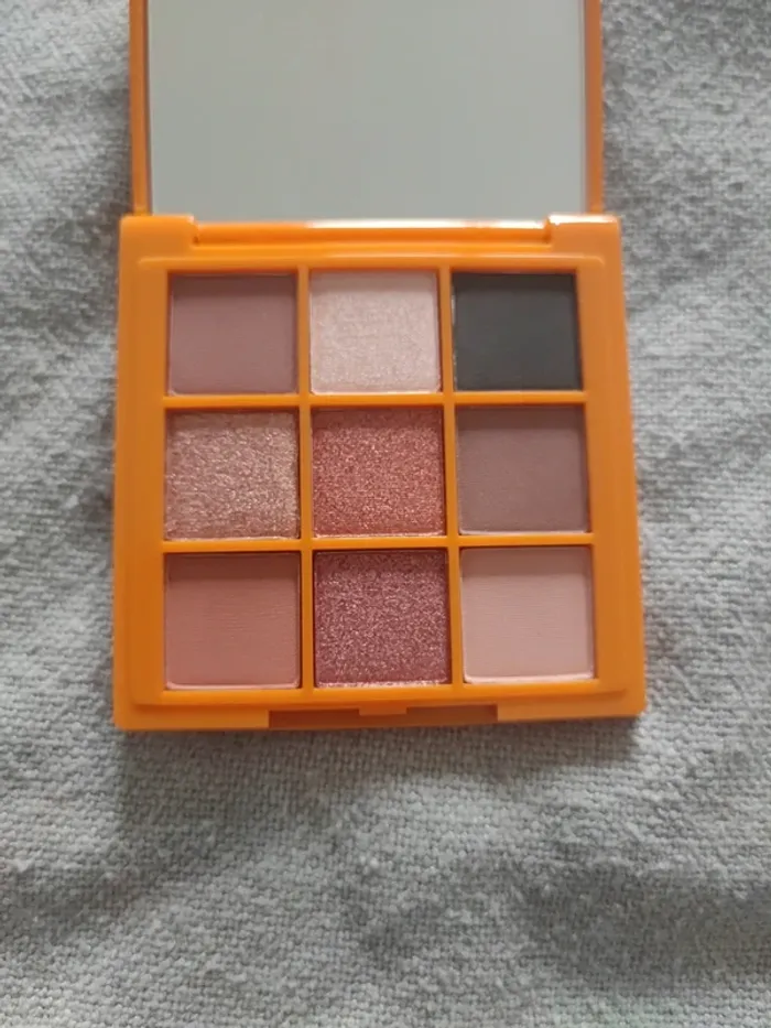 Palette maquillage - photo numéro 2