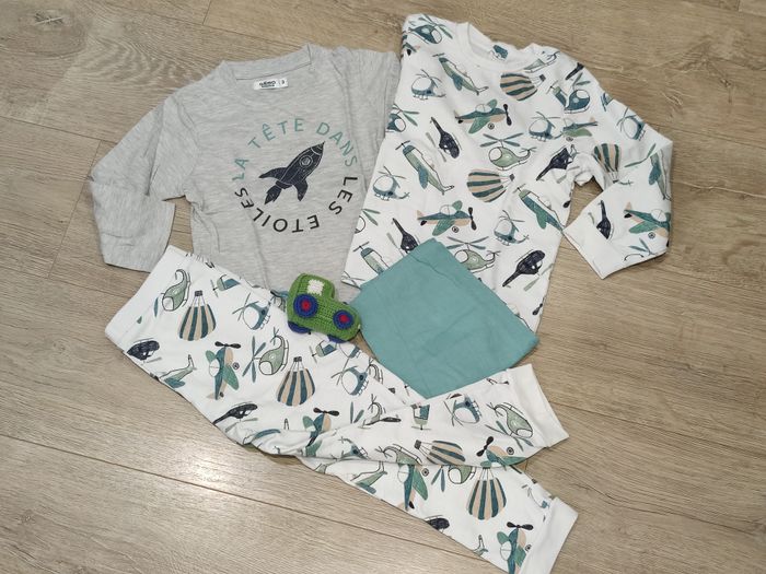 Lot de 2 pyjamas coton Gémo Taille 3-4 ans