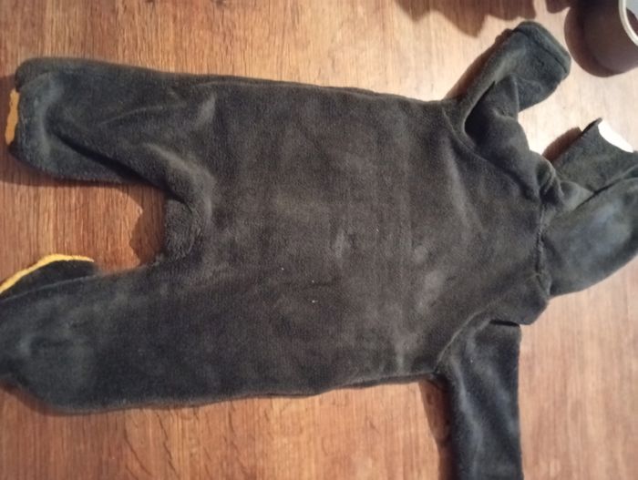 Surpyjama polaire marque Kiabi taille 3 mois - photo numéro 5