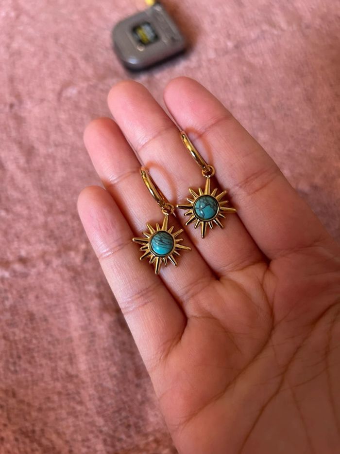 Boucles d’oreilles soleil bleu marbré - photo numéro 5