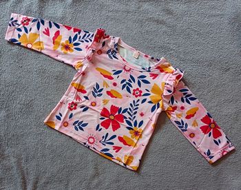 Tee shirt a manche longue neuf
