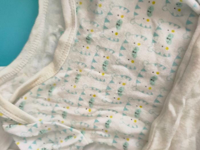 Lot bodies manches longues et courtes garçon ou fille - photo numéro 5