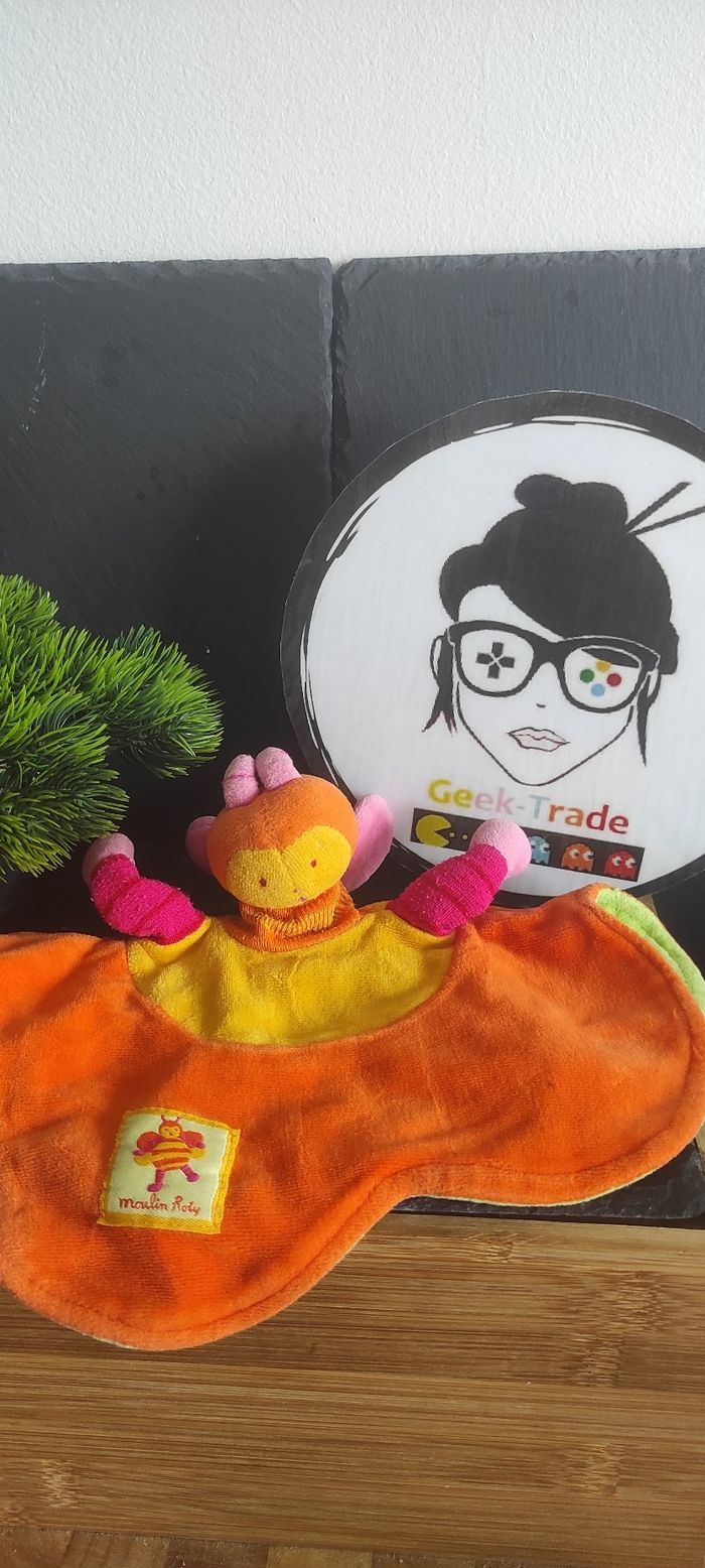 Moulin roty Louna l'abeille doudou cache cache orange jaune vert Rose Ancien