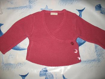 PULL CACHE CŒUR ROSE FONCÉ BÉBÉ FILLE "GRAIN DE BLÉ" - 9 MOIS - n°01