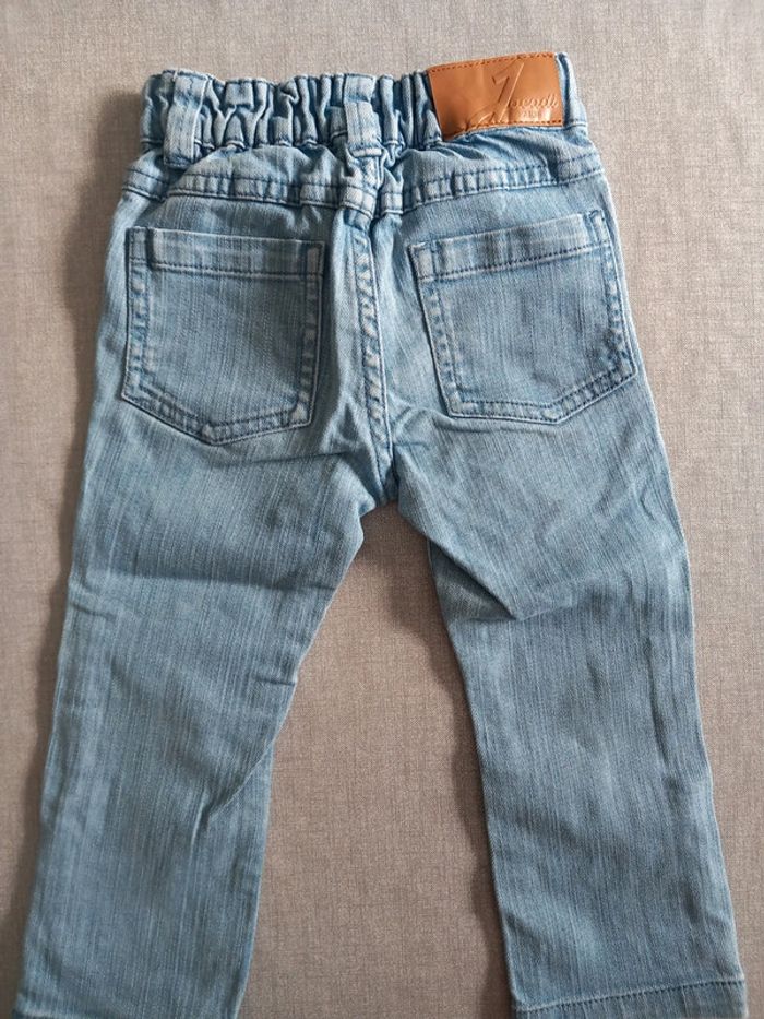 Pantalon jean clair Jacadi 18 mois Excellent état - photo numéro 3