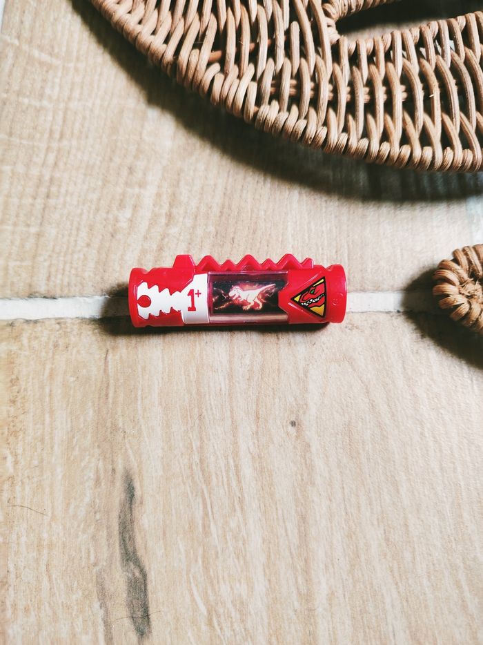 🦕 Power rangers dino charge - Energem-dino chargeur n° +1 rouge blanche T-rex