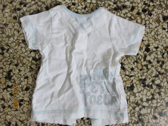 t-shirt les p'tits babies taille 1 mois