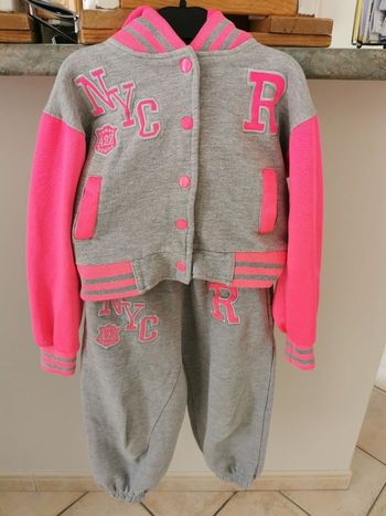 Ensemble de jogging fille