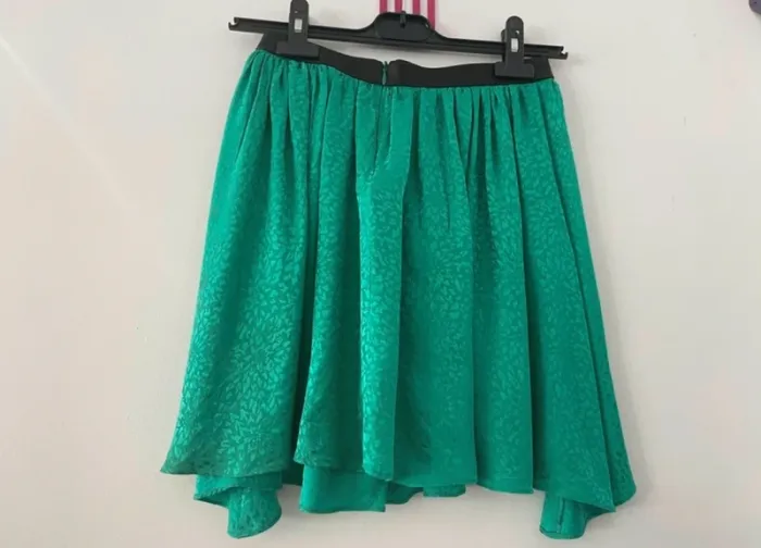 After pants jupe verte en 100 % soie taille 36 - photo numéro 2