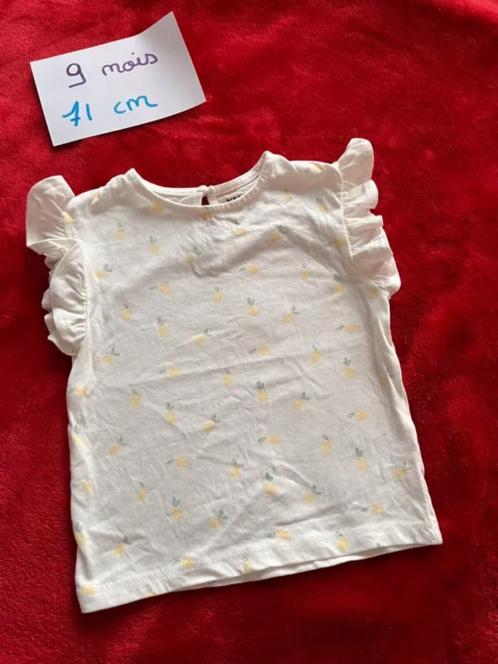 T-shirt