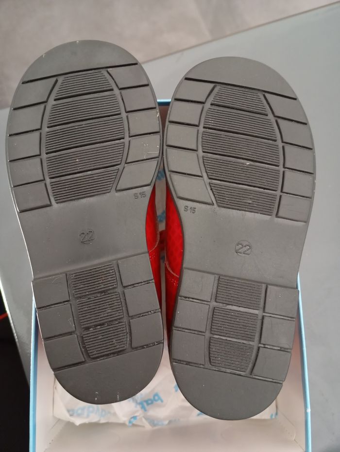 Babybotte neuves pour fille en taille 22 - photo numéro 5