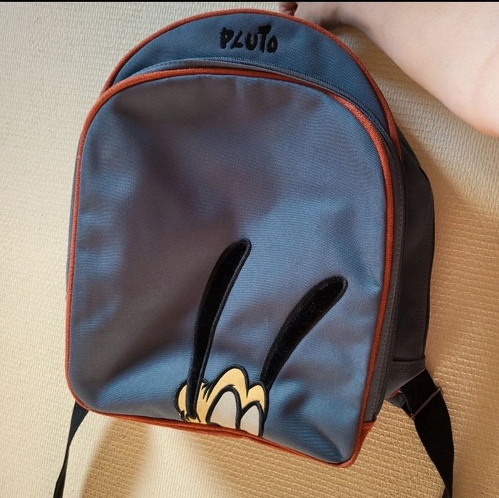 Cartable Pluto Disney avec trousse intégrée