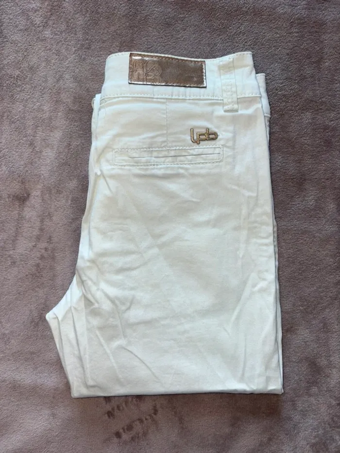 Pantalon femme vert clair les petites Bombes LPB taille XS en très bon état.