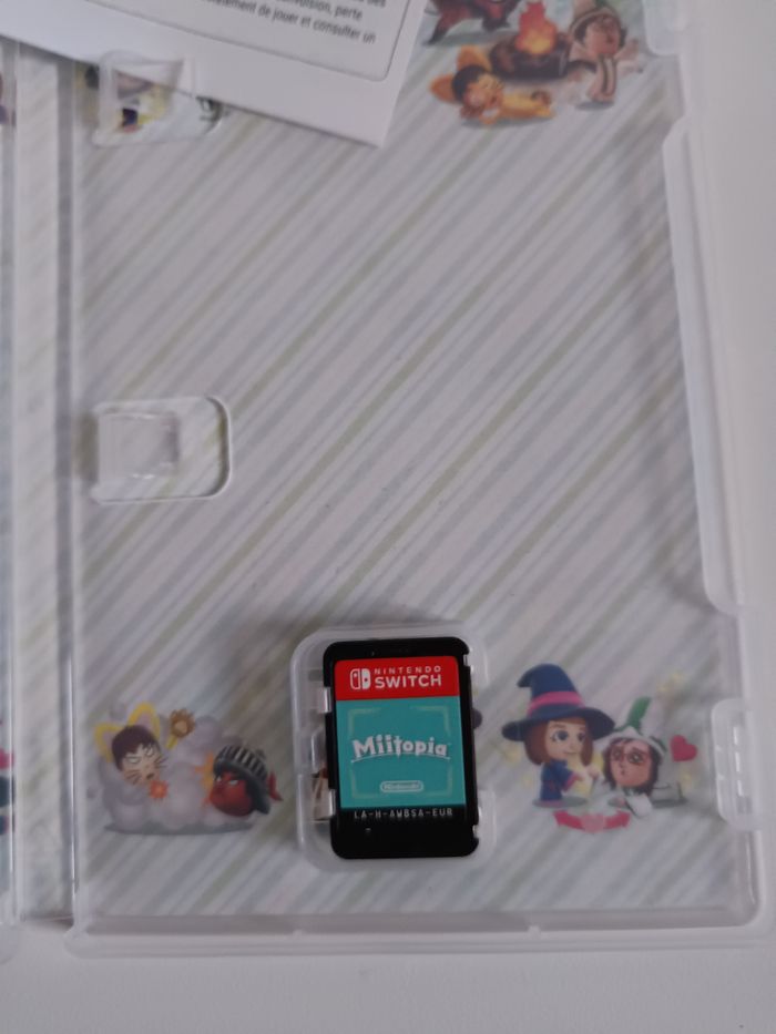 Jeu Switch Miitopia en très bon état - photo numéro 4