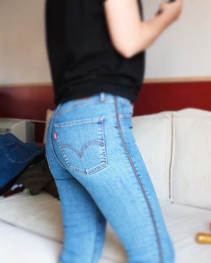 Jean Levi’s mile high super skinny 26 fermetures - photo numéro 2