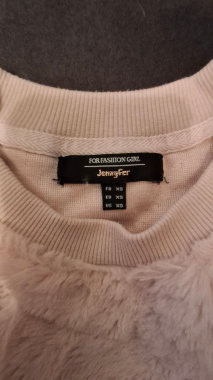 Pull XS Jennyfer - photo numéro 2