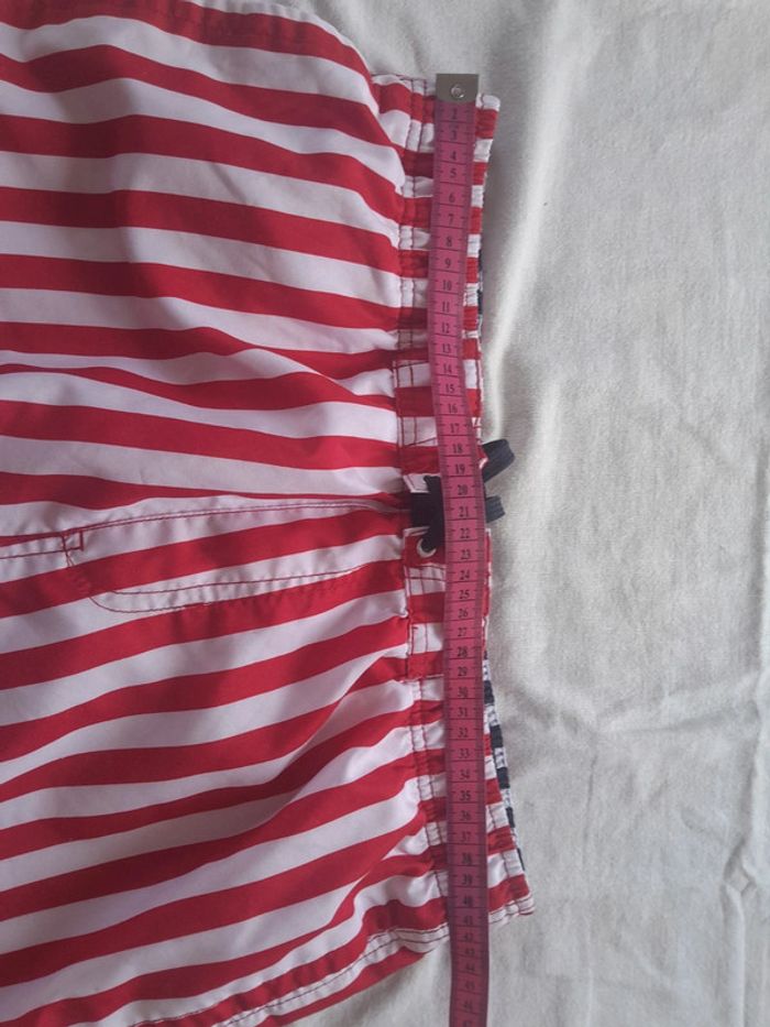 Short de bain rayé rouge status beach - photo numéro 13