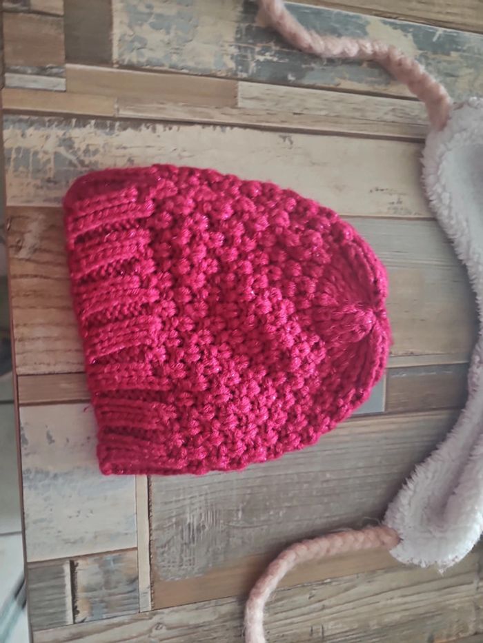 Lot de 2 bonnets fille plus moufle et echarpe - photo numéro 3