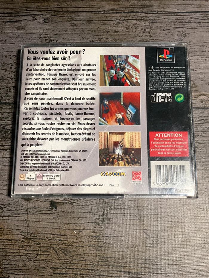 Resident evil Jeu PS1 sans jaquette avant VF Sony - photo numéro 2
