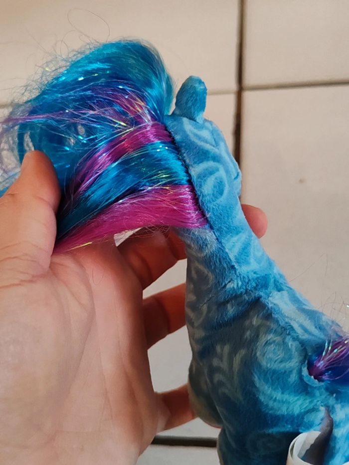 Cheval zhuzhu pets bleu avec crinière violette - photo numéro 9