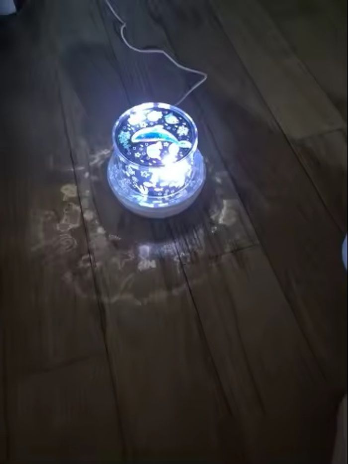 Veilleuse de nuit pour enfant, projecteur 360° - photo numéro 8