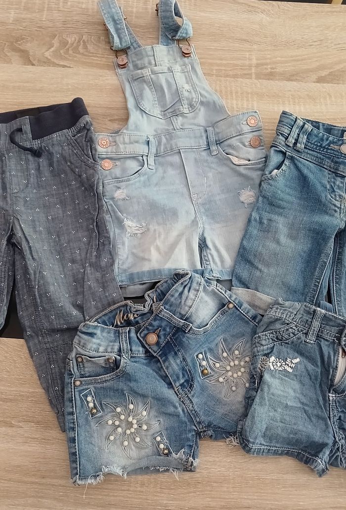 Lot shorts + pantalon - photo numéro 3