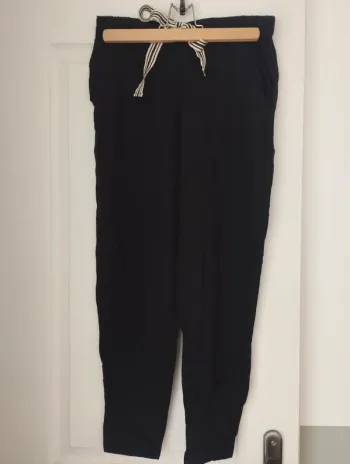 Pantalon droit noir mango S