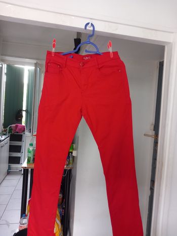 Jean de femme slim taille 40  marque H&L