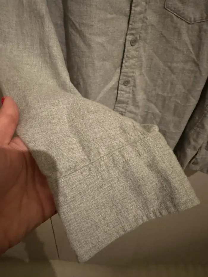 Chemise/ sure chemise Uniqlo - photo numéro 4