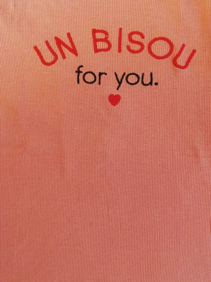 Haut fille - photo numéro 2