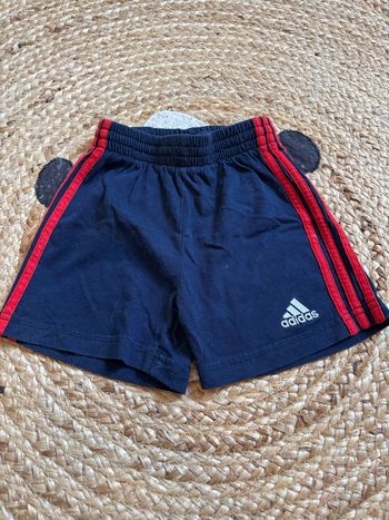 Short adidas 12-18 mois 