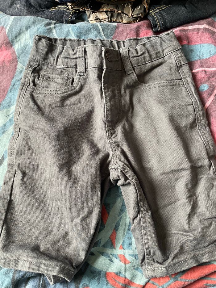Lot de 4 bermudas - photo numéro 3
