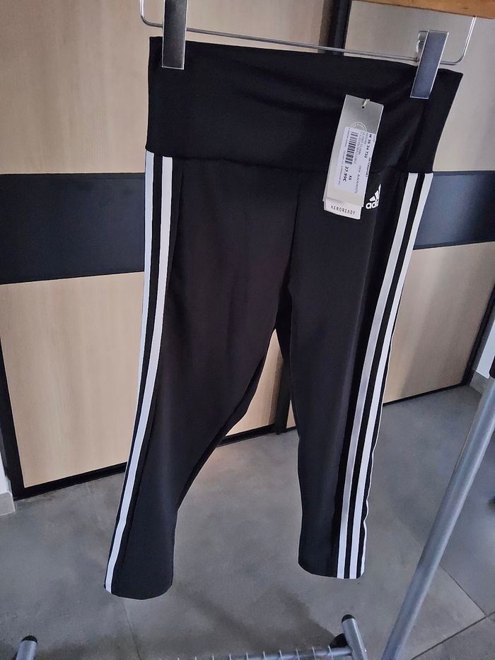 Leggin neuf taille XS adidas - photo numéro 4