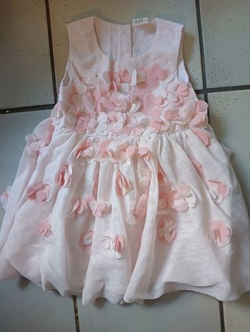 Superbe robe de fête H &   12 / 18 mois