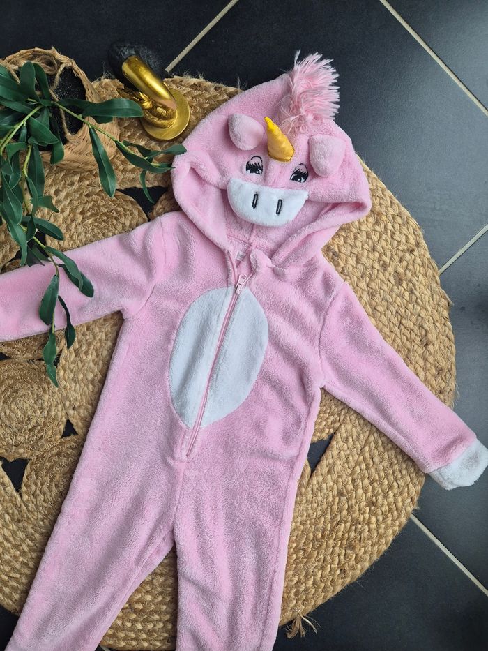 Combi pyjama 3 ans - photo numéro 2