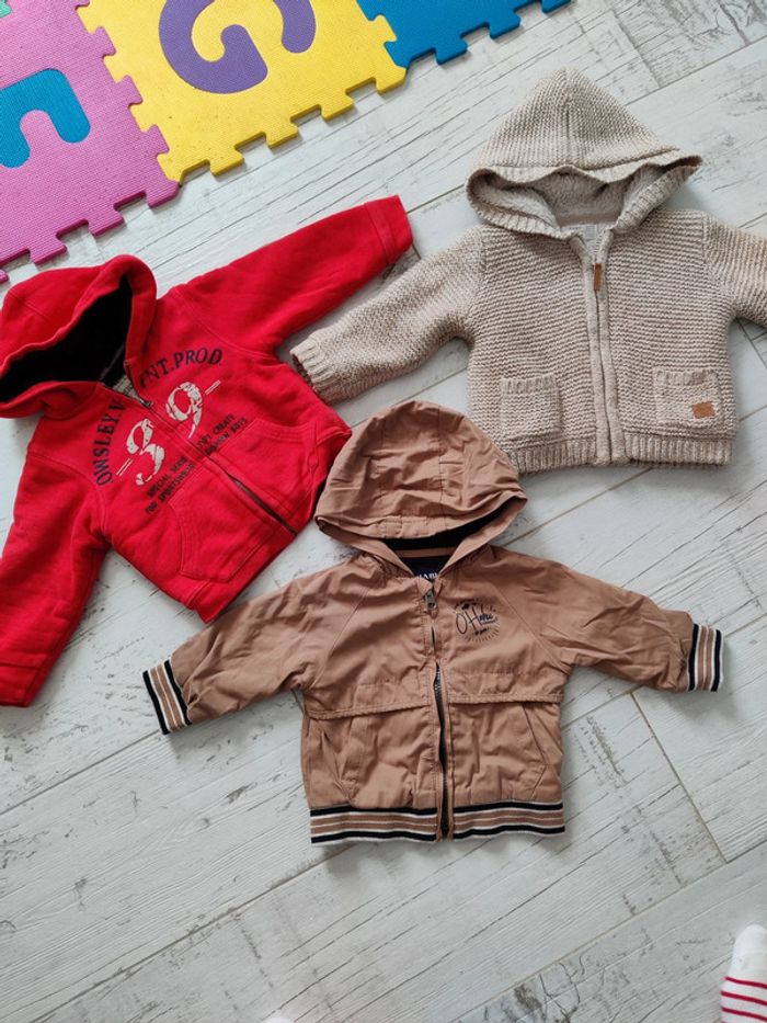 Lot blouson et vestes hiver bébé garçon - Taille 12 mois - photo numéro 2