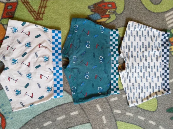 Lot 3 boxers Kiabi 6ans 114-119cm - photo numéro 3
