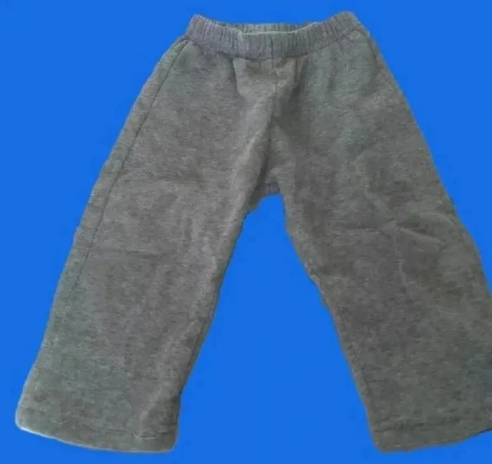 👖 Survêtement garçon – 18 mois (80 cm)