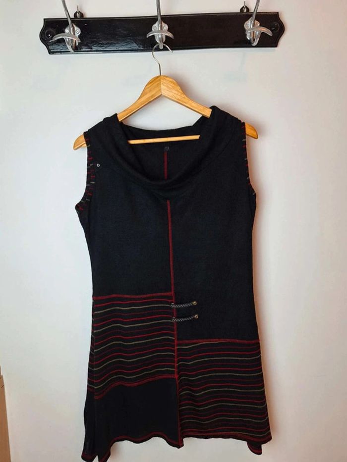 Robe  asymétrique sans  manche noire femme  taille 2