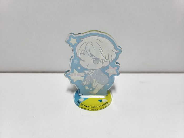 Figurine / Stand / Acrylic BTS TinyTan Jin - photo numéro 2